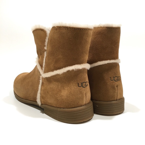 UGG Coletta Big Kids Ankle Boots -Chestnut Suede / UGGpure -Youth US 6 -NEW - Picture 2 of 8